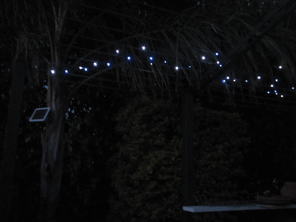 שרשרת מנורות סולאריות מרצדות