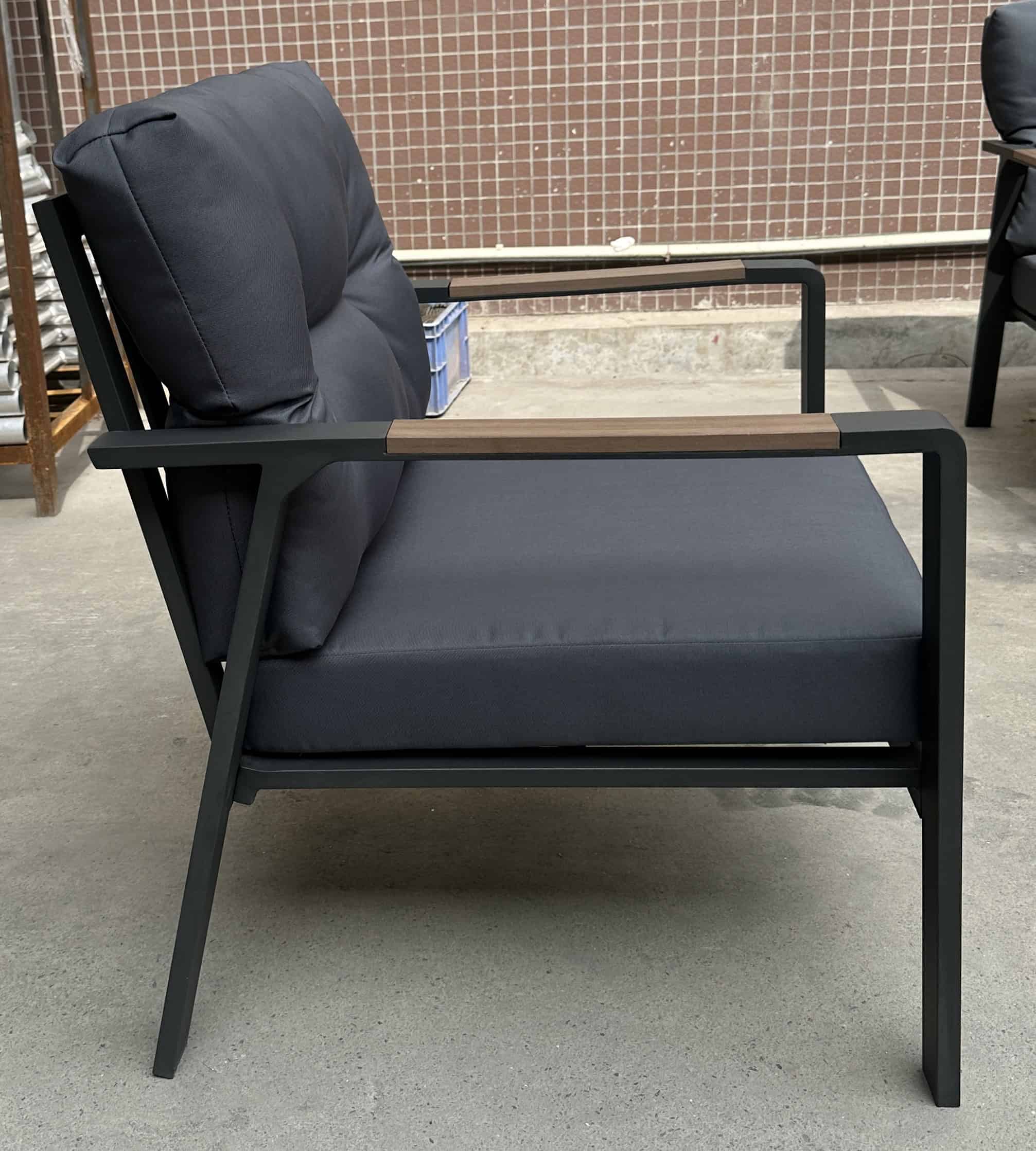 סט ישיבה לגינה דגם "קינגסטון" אפור