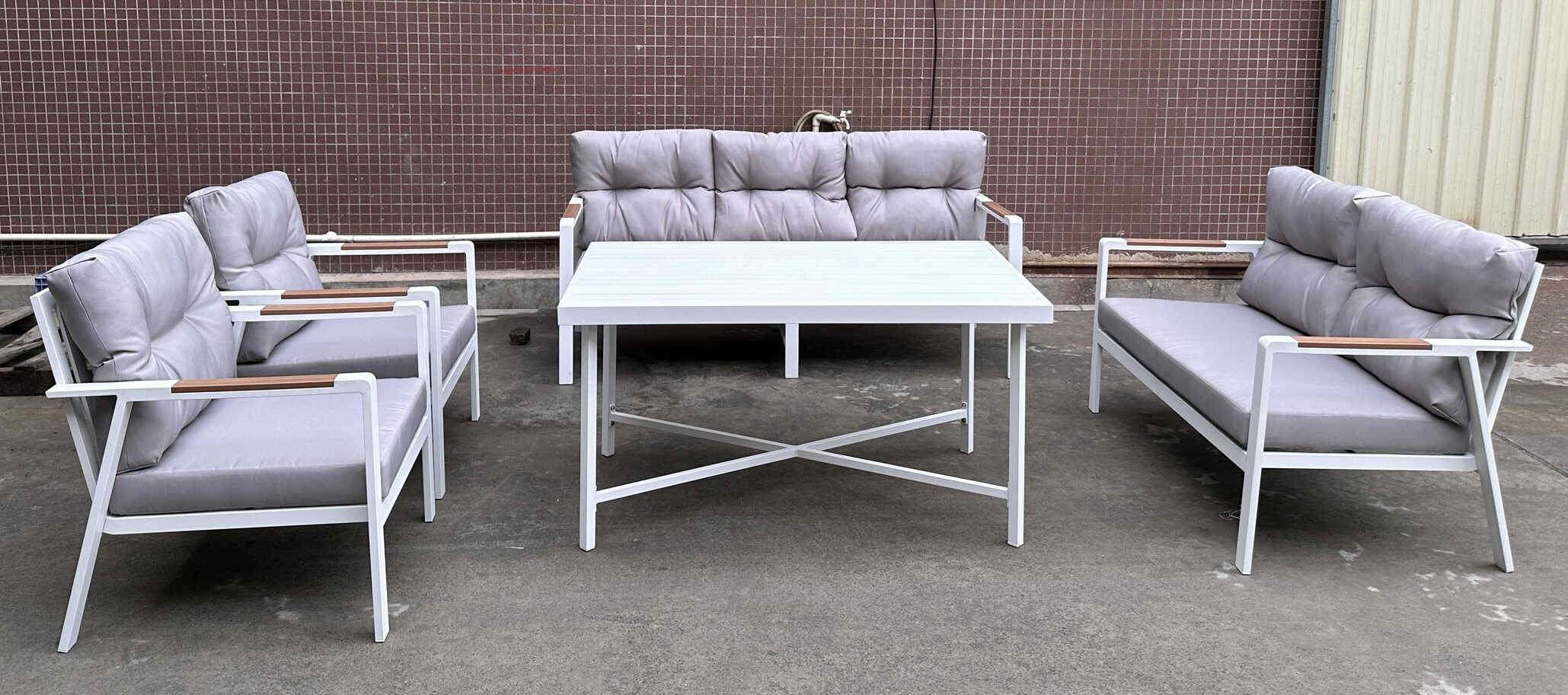 סט ישיבה לגינה דגם "קינגסטון" לבן