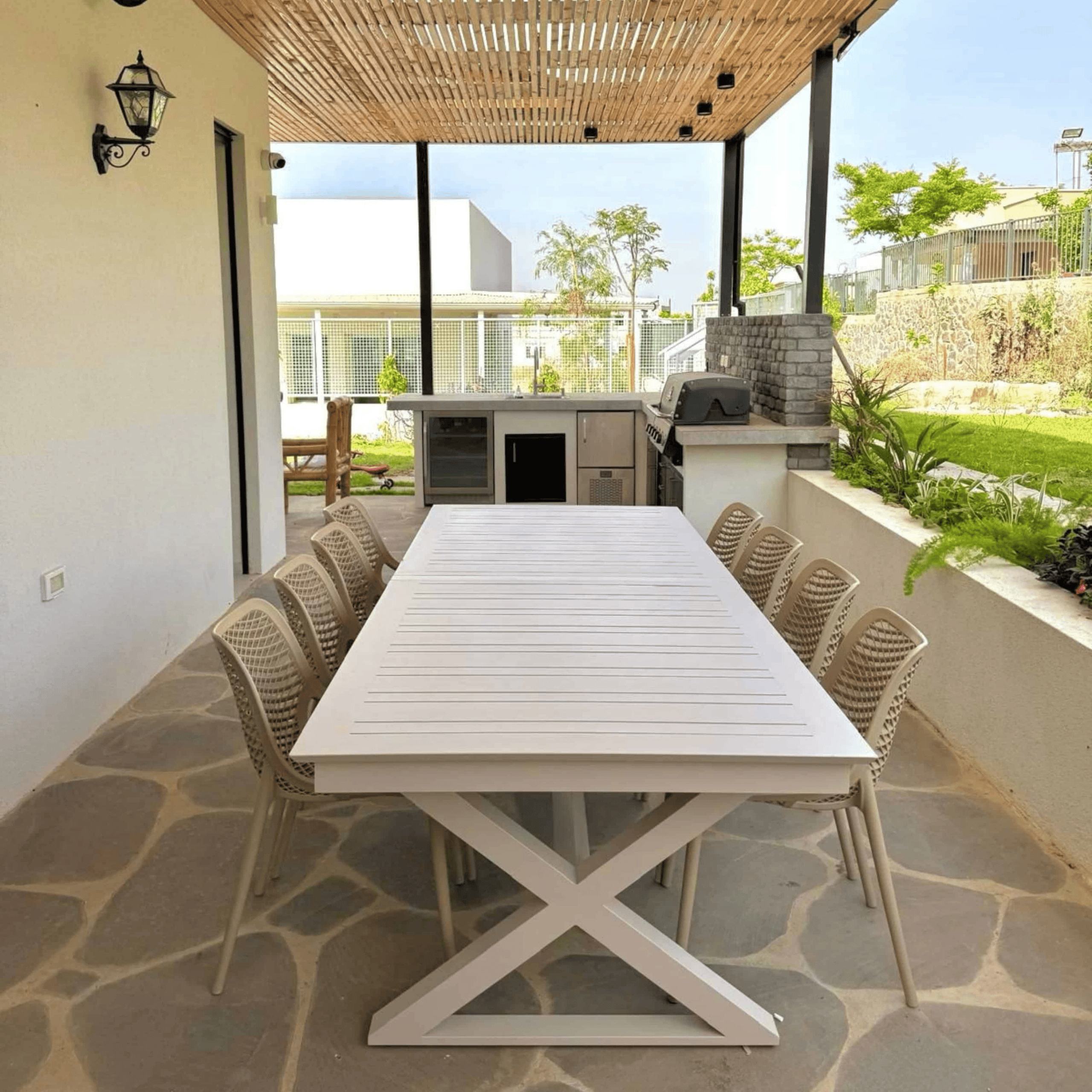 שולחן אלומיניום נפתח ל- 4 מטר רגלי X צבע שמפניה(דנוור)